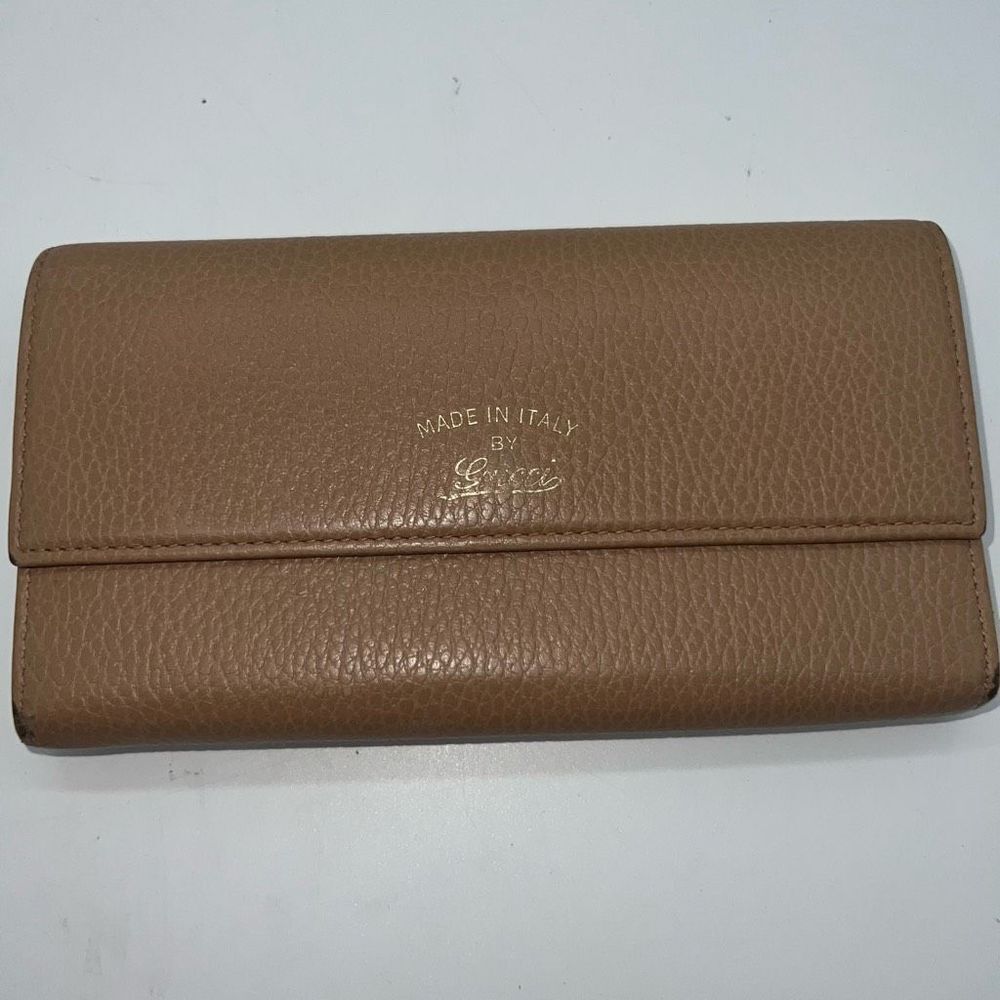 Gucci Pebbled Calfskin Swing Continental Wallet Light Beige Baby Blue Interior - Picture 2 of 16